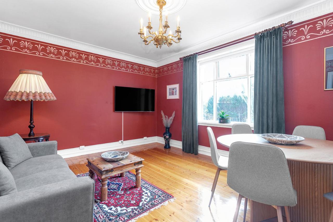 Charming Apartment - Amazing Downtown Location เรคยาวิก ภายนอก รูปภาพ