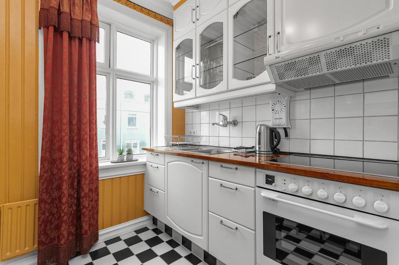 Charming Apartment - Amazing Downtown Location เรคยาวิก ภายนอก รูปภาพ